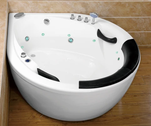 Freestanding Whirlpool Tub With Heater